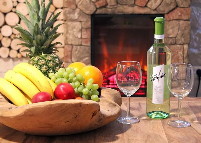 Maarpanorama In Het Maarberg Feriehus Schalkenmehren